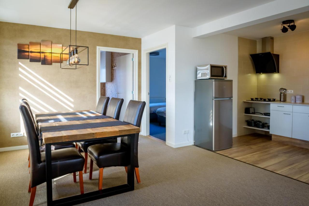 Appartement De Witte Brug Breezand ภายนอก รูปภาพ
